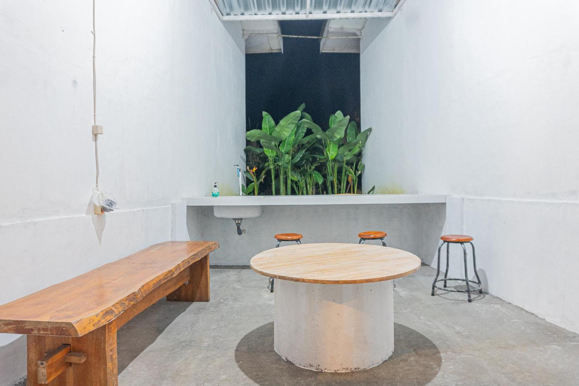 Santya Loka Lodge & Twin Waterfall Jatiluwih Exterior photo